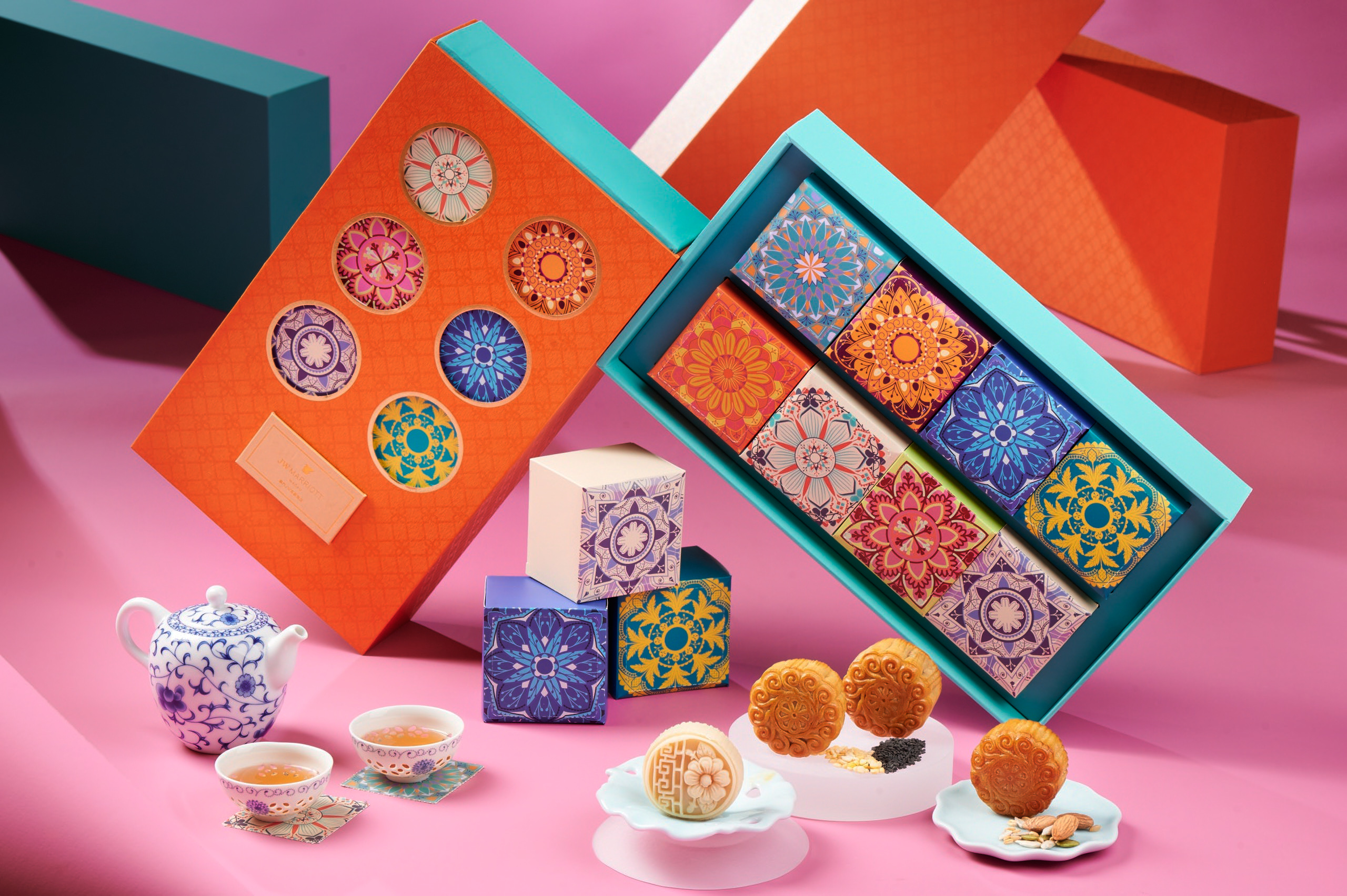 JW Marriott Hotel Macau - Mid-Autumn Mooncake Gift Box.jpg